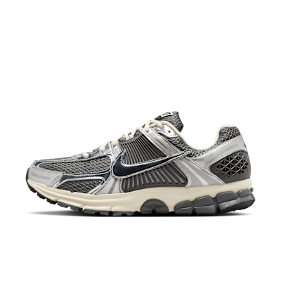 NIKE+ZOOM+VOMERO+5.png